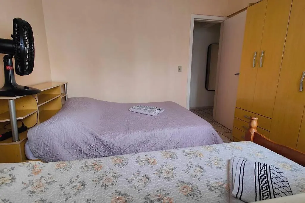 Central Apartment 500 M From The Beach Balneário Camboriú